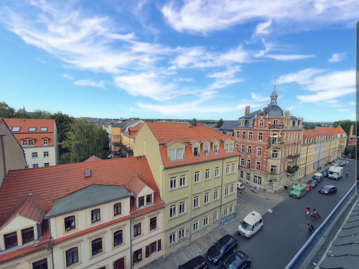 Neustadt-Aussicht - Grosse Wohnung Mit Balkon Dresden Luaran gambar