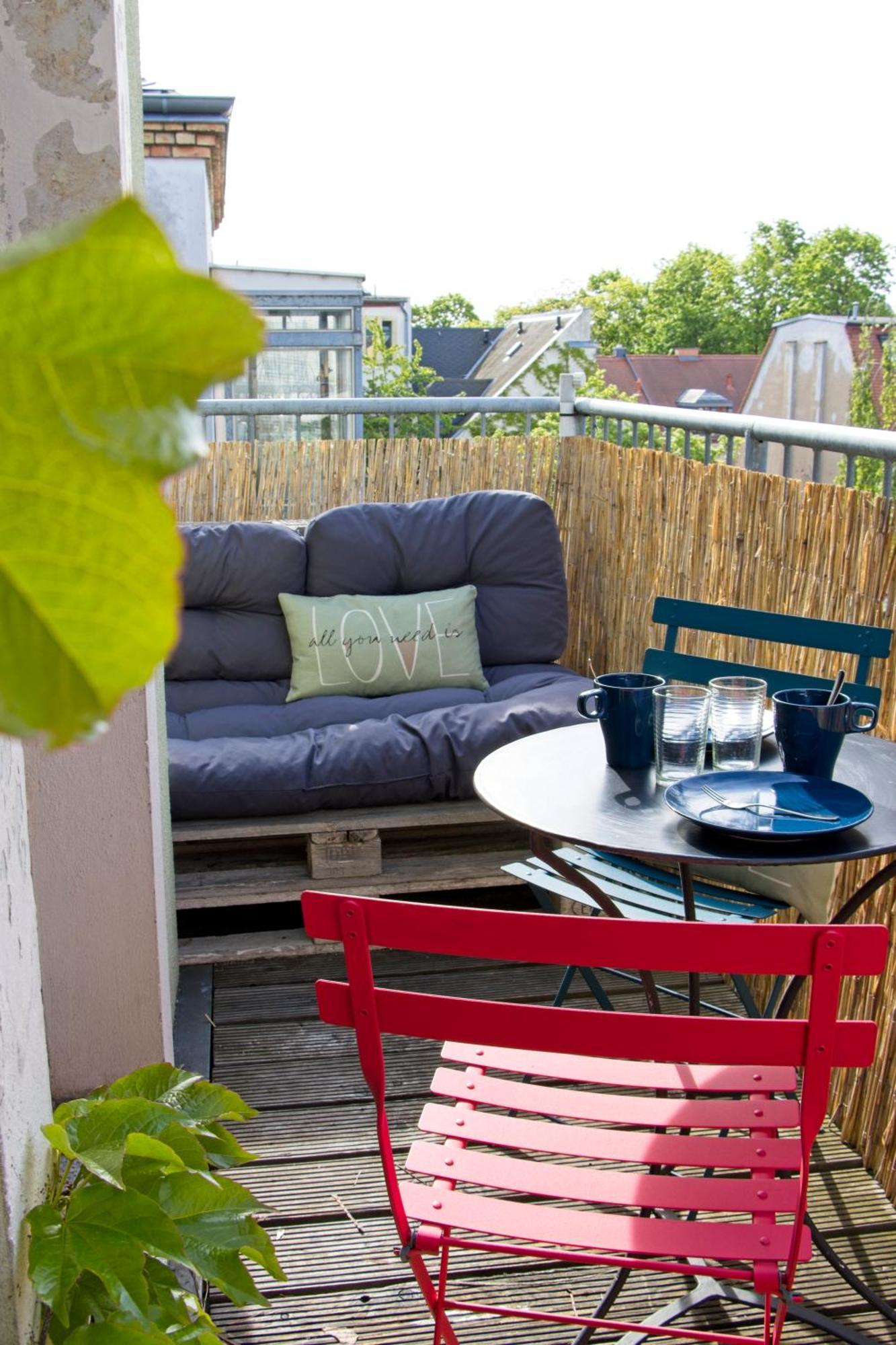 Neustadt-Aussicht - Grosse Wohnung Mit Balkon Dresden Luaran gambar